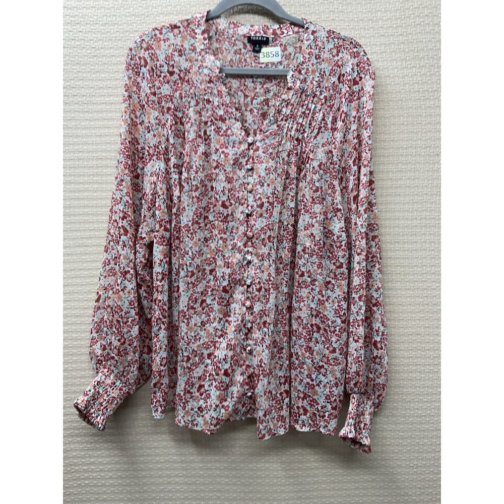 TORRID Blouse Women's Size 2 Red Ditsy Floral Chiffon Smocked Puff Sleeve Top
